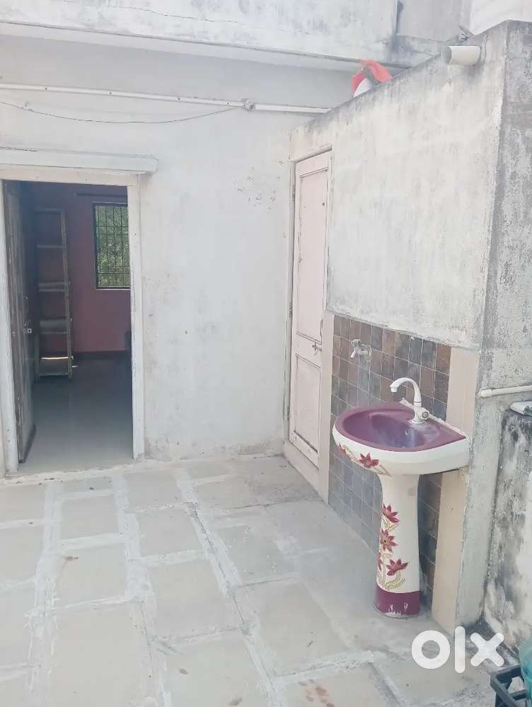 Only ladies &  girls