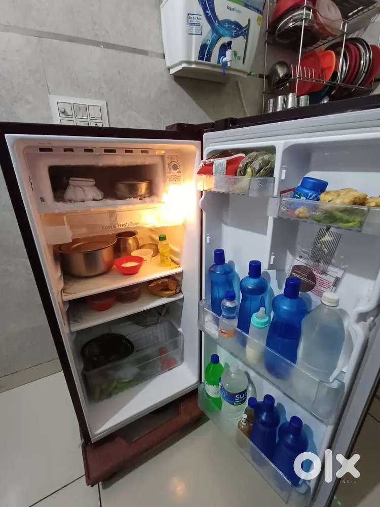 सिंगल डोर फ्रिज 185 लीटर