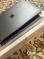Apple macbook Pro M1 13inch256gb