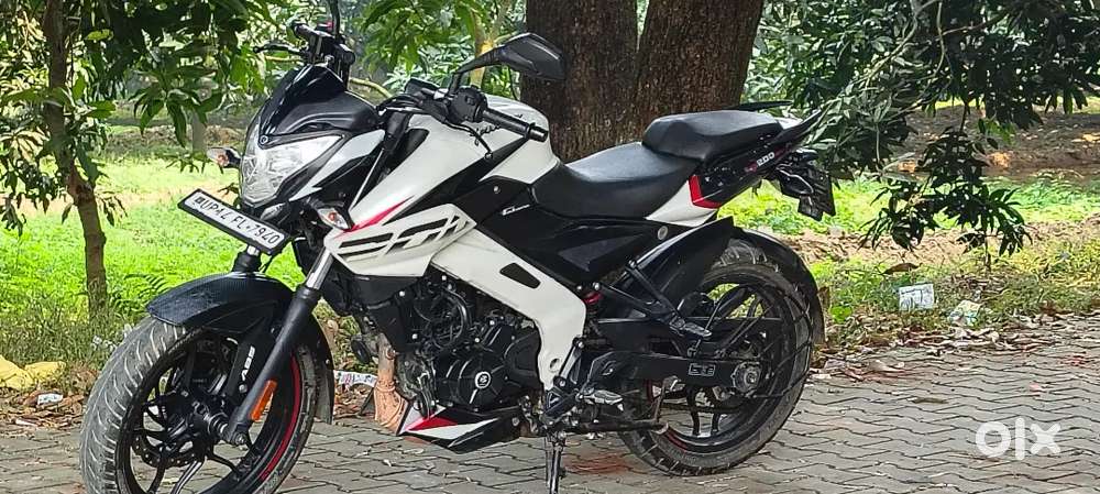 Bike mein koi bhi Kami nhi hai