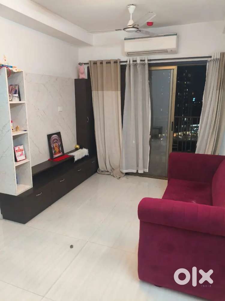 Luxurious 1 Bhk Fully furnished Flat Available in Regency Anantam
