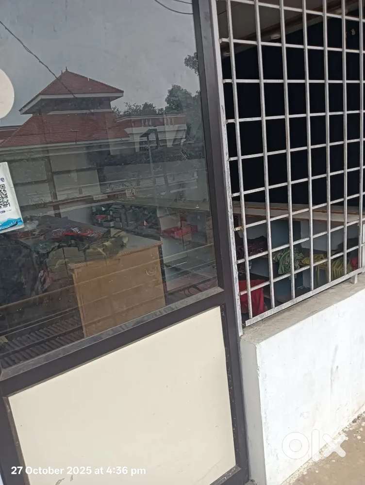 Shop rent @ Main road