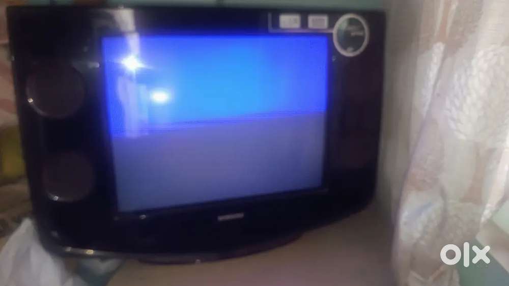 21 inces Samsung Television