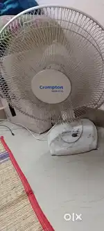 Table fan urgent sale