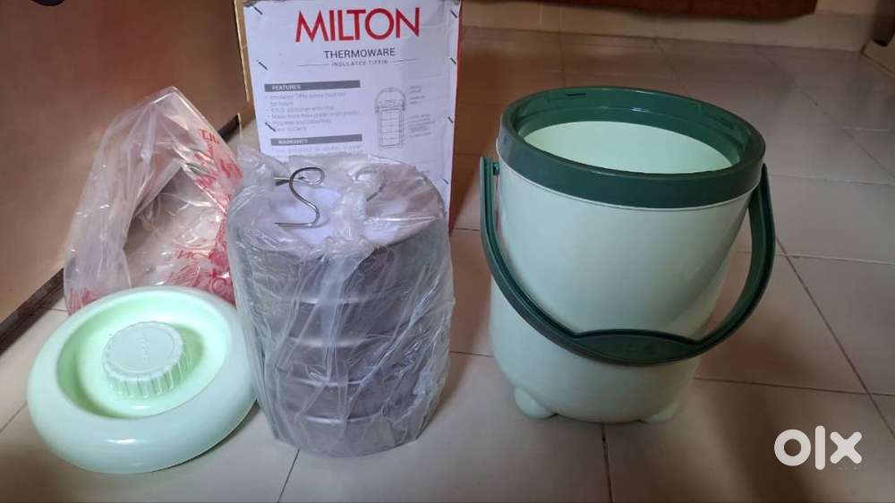 MILTON THERMOWARE INSULATED TIFFIN