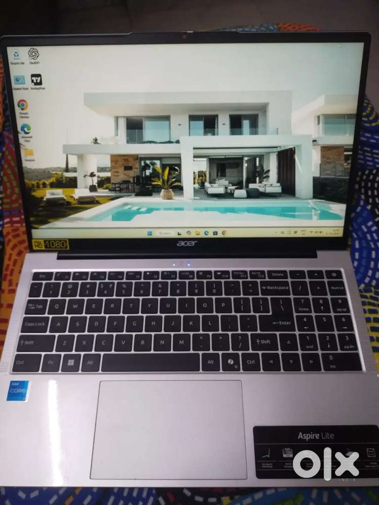 Acer aspire lite intel core i5 12 gen full hd IPS screen