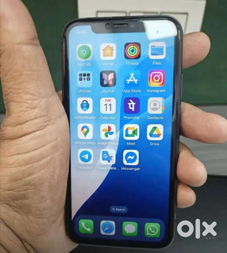 iPhone 11 4G battery health 96