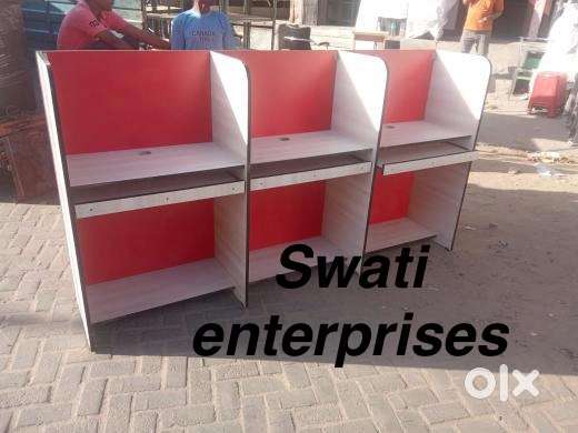 Three seater workstation computer table office table office furniture