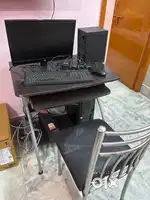 HP computer set up, running in Excellent condition