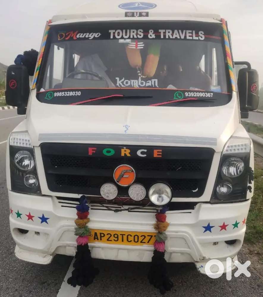 Tempo Traveller di