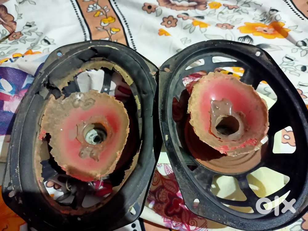 “Damaged Car Speakers – For Scrap / Parts Only”