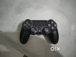 PS4 dualshock barely any played