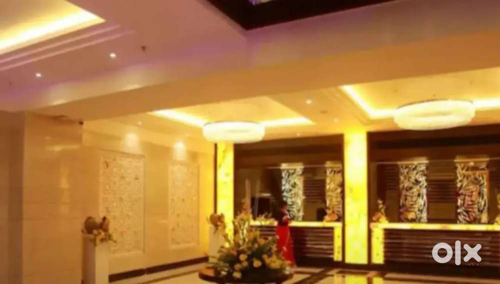 I want recepnist girl in my office