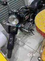 Royal Enfield 350 , kick start , 5700km driven , Owner 1, model 2022
