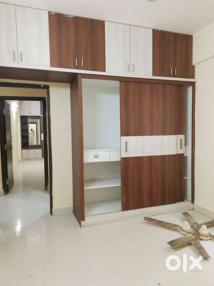 2bhk flat for lease at kodigehalli