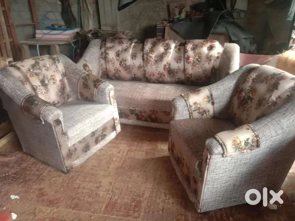 3+1+1 TOKRA MODEL SOFA SET AVAILABLE IN N.Z FURNITURE