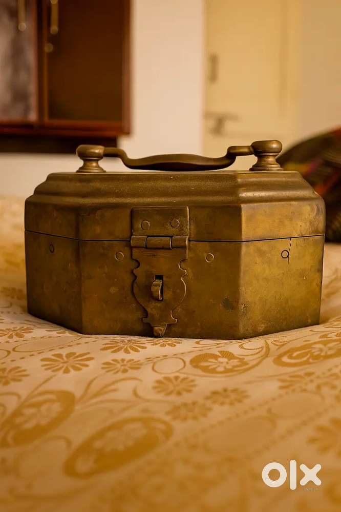 Vintage Luxury Box