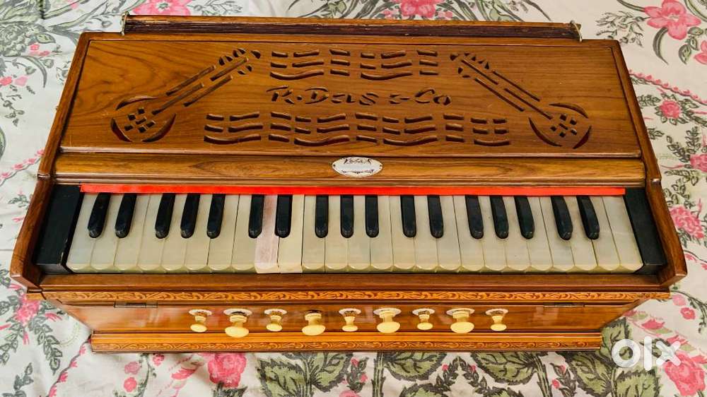3.5 octave Jupitor kharapata bass male reed shegun wood harmonium