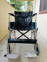 WHEEL CHAIR