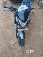 Bajaj Pulsar NS200 ABS BS4 With new engine and good sound and speed