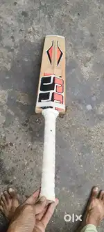 Leather Bat Full Size Good Condition
