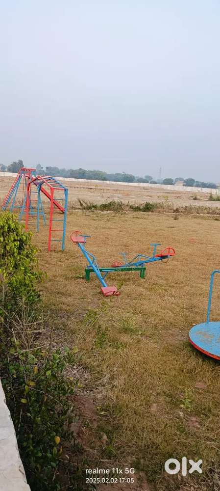 Plot for sale in jagner road agra