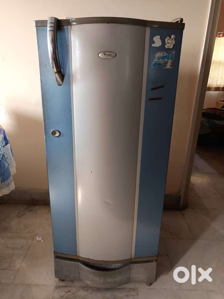 Whirlpool 200L Fridge