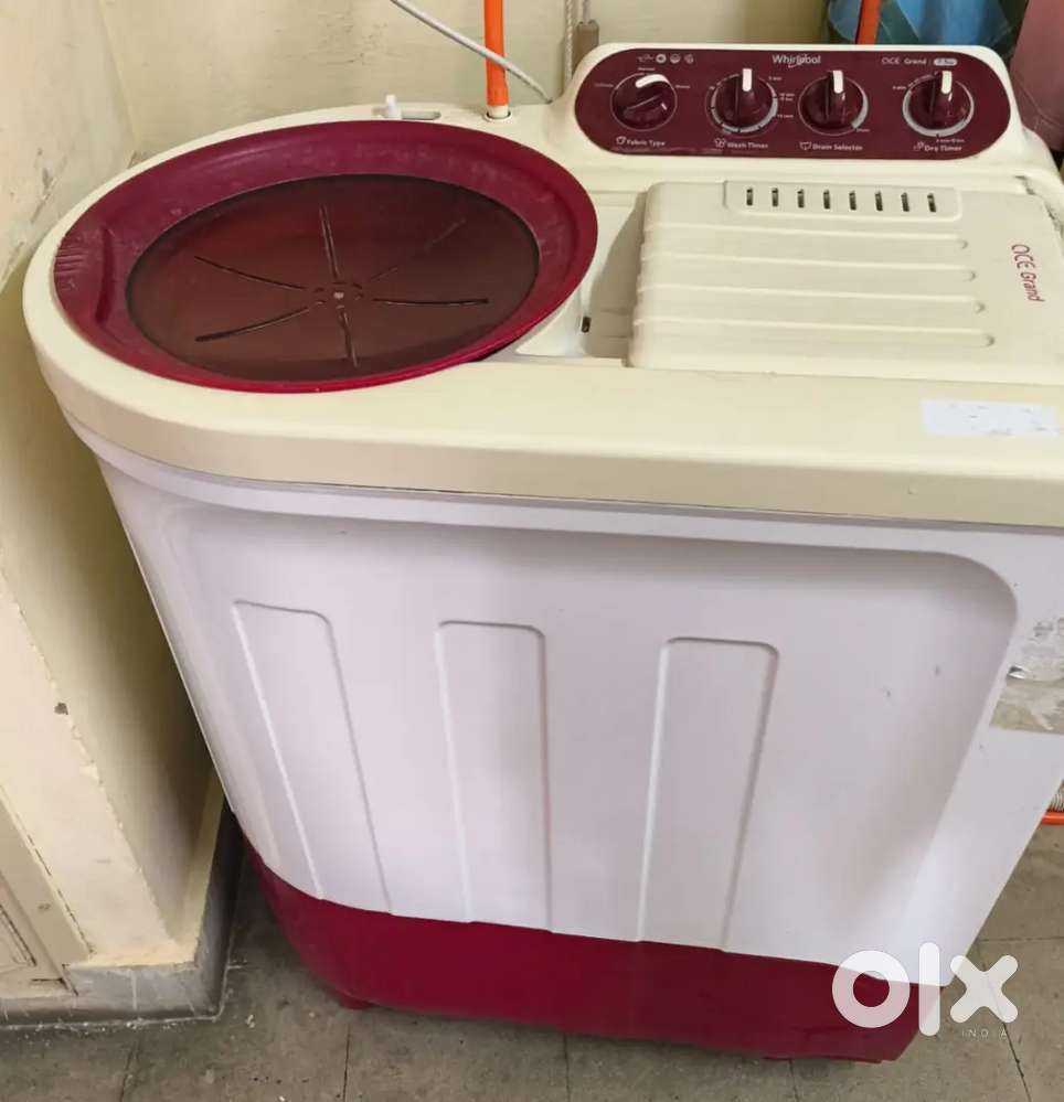 Semi automatic washing machine