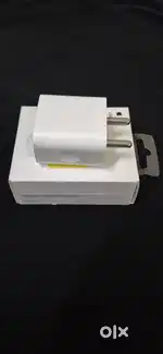 Apple 20W Adapter