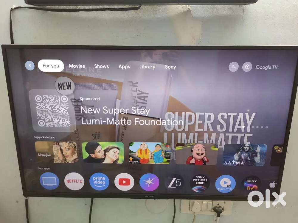 Sony tv(43) in black colour