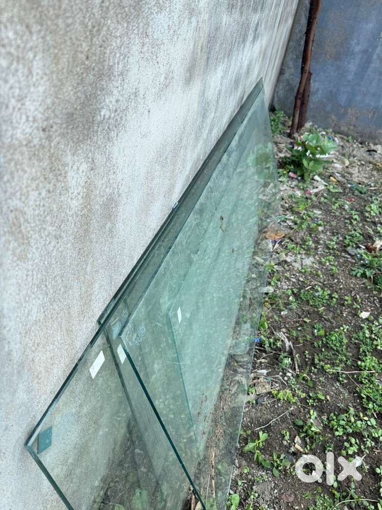 Sale glass 8mm new condition