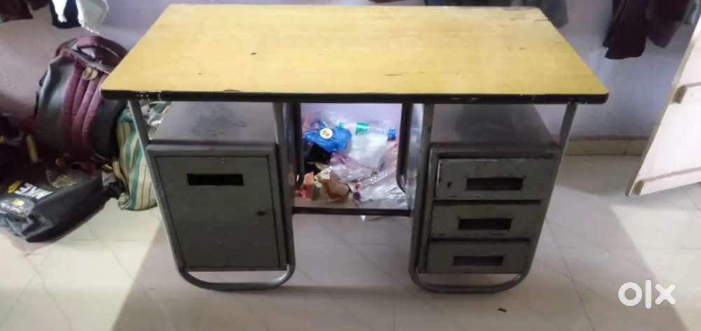 Office Table & single chair