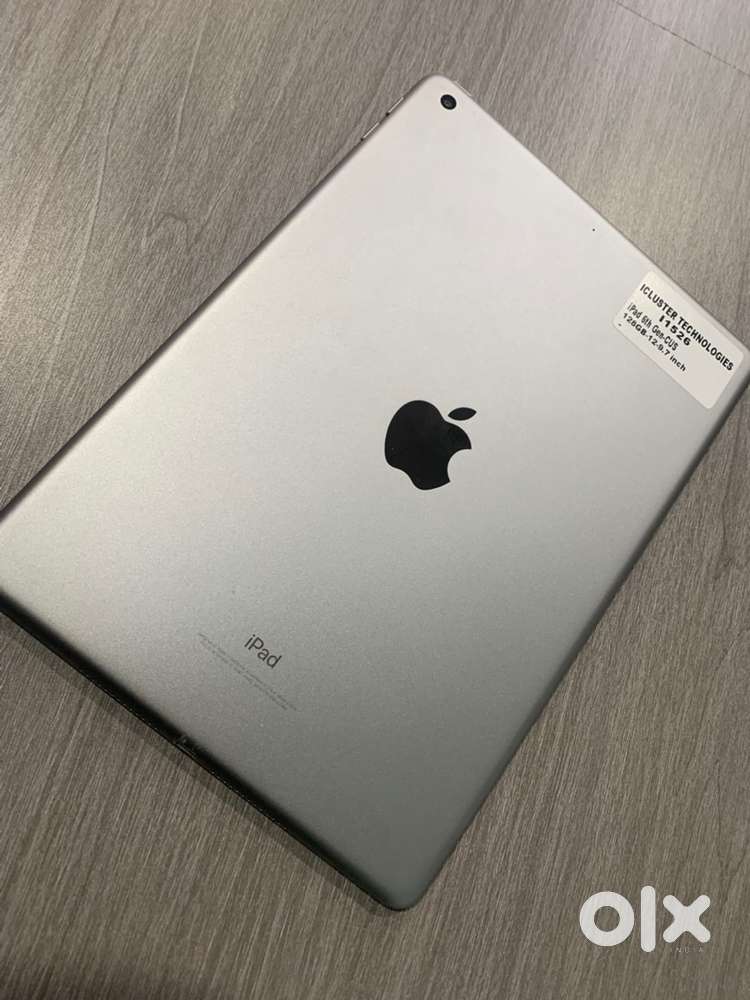 Apple iPad 6th Gen -128GB Storage - Only WiFi - Used One