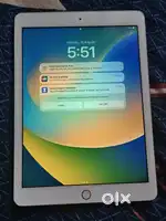 Aaple ipad 6th generation 128gb wifi