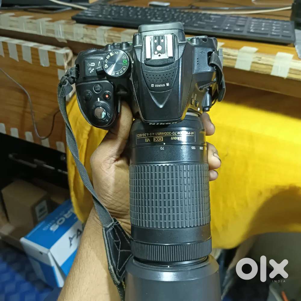 Nikon 5300 D 70/300 aur 35 mm lance 2 battry aur bag 32 जब memory