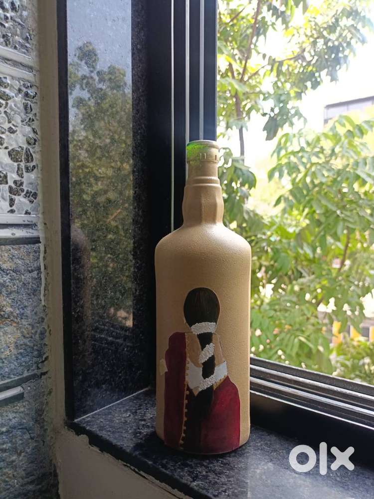 Handmade Bottle Art – Unique Home Décor Piece