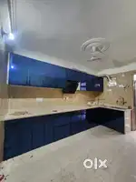 3BHK 2ND FLOOR WITH LIFT & CAR PARKING AVAILABLE FOR RENT IN DWARKA