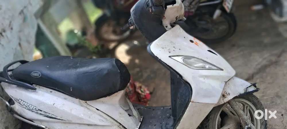 Tvs vivo scooty