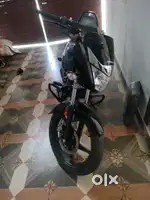 In best condition bilkul nya jaisa Jo dikh rha h same 2same waisa hi h