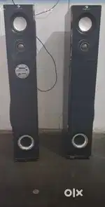 Tower Speaker set of 2