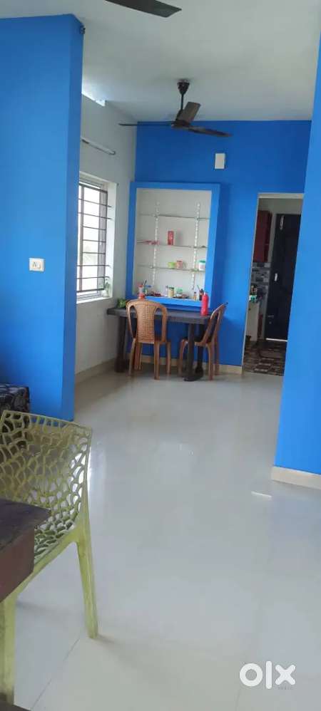 PG / Room Sharing  for Ladies @Edappally 3250