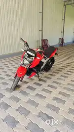 Apache RTR 160 4v