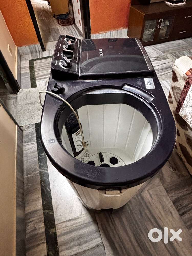 Whirlpool Semi-Automatic Washing Machine – 8 Kg