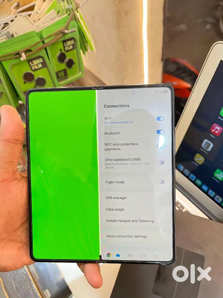 Samsung Galaxy Fold 5 5G (Phantom Black, 12GB
RAM, 256GB Storage)