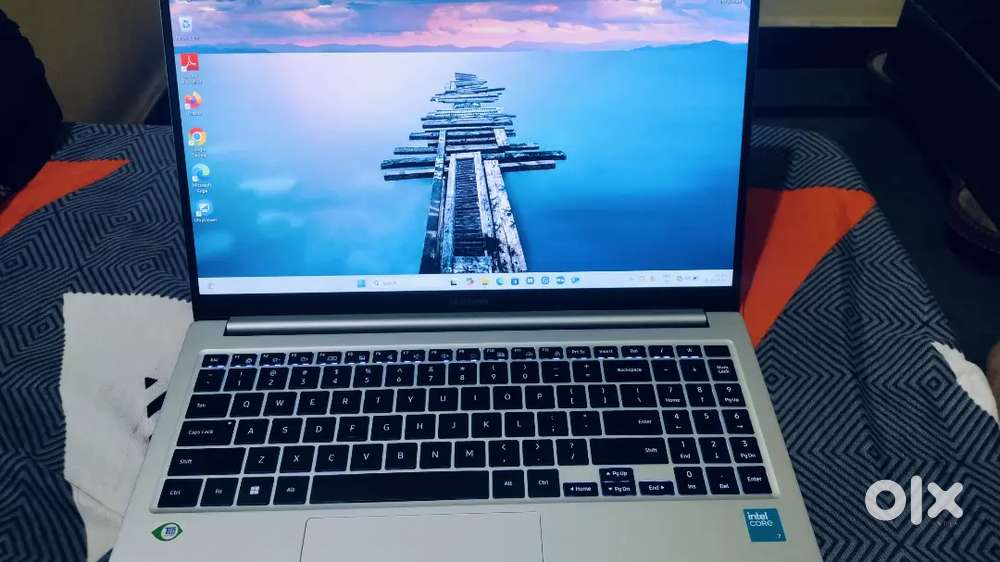 Urgent sale of Samsung laptop