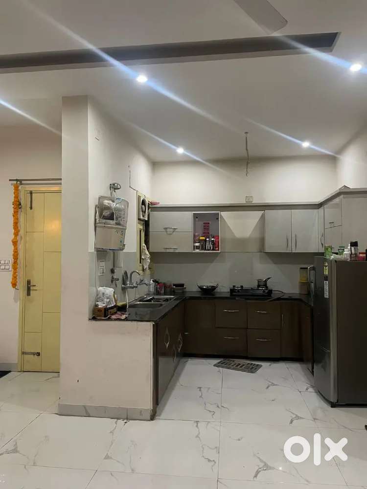 3BHK (onwerfree) fully furnished sector 114 boliwood green