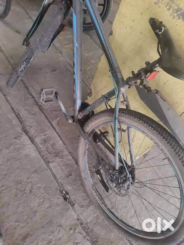 ATTIVO FIRST CLASS WORKING BICYCLE