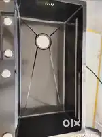 KITCHEN SINK