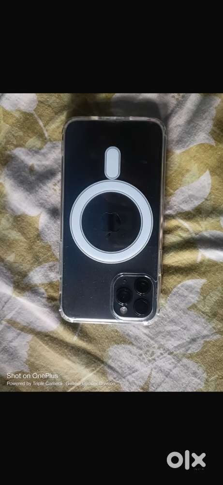 iPhone 11pro 64gb new condition fqce id off bill available