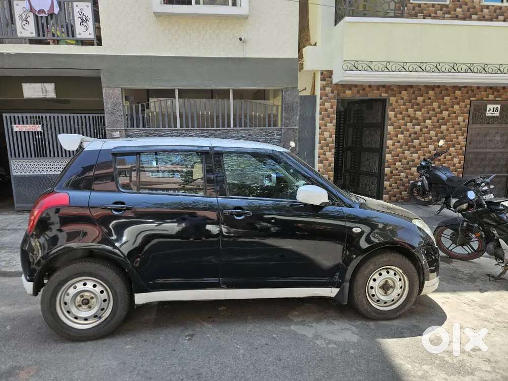Maruti Suzuki Swift 2006 Petrol 50000 Km Driven